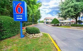 Huntsville Motel 6